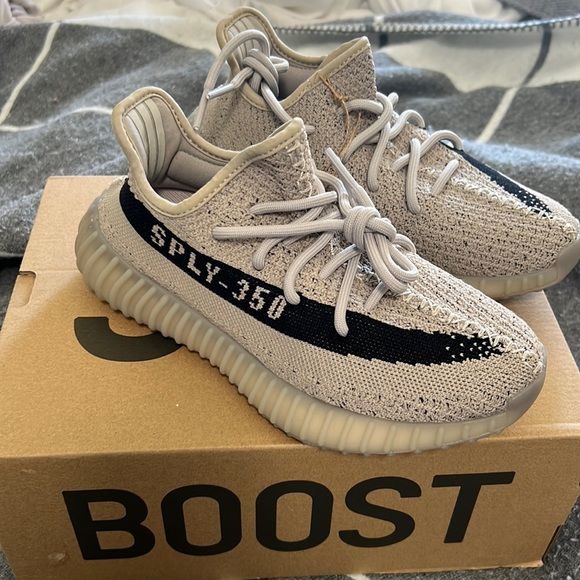 Boost 350 V2 Low-Top Sneakers